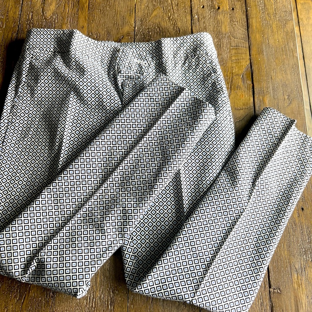 Banana Republic Black and White Patterned Pants